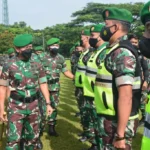 Danrem 083/BDJ Dampingi Pangdam V/Brawijaya Apel Gelar Pasukan