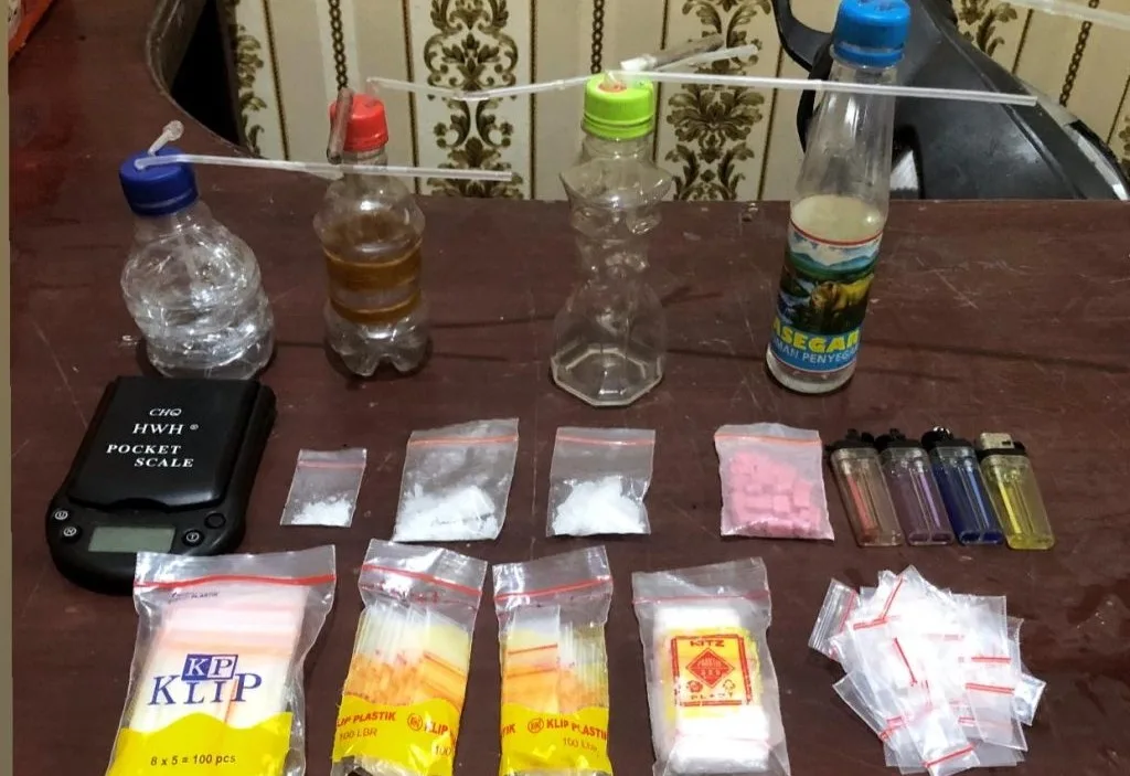 Dua Pemuda Tertangkap Tangan Miliki Sabu dan 23 Pil Ekstasi