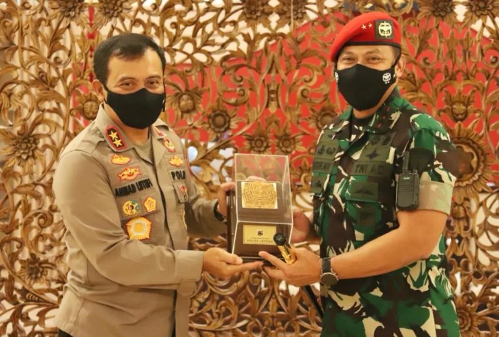 Jalin Silaturahmi, Danjen Kopassus Kunjungi Kapolda Jateng