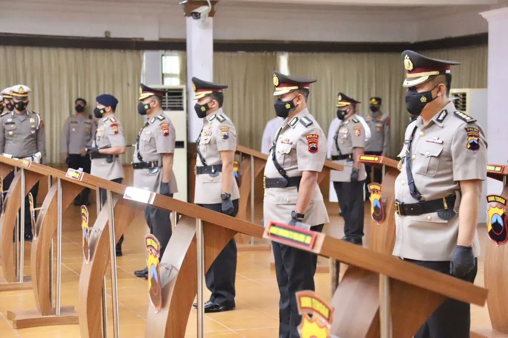 Kapolda Jateng Pimpin Sertijab PJU dan Kapolres