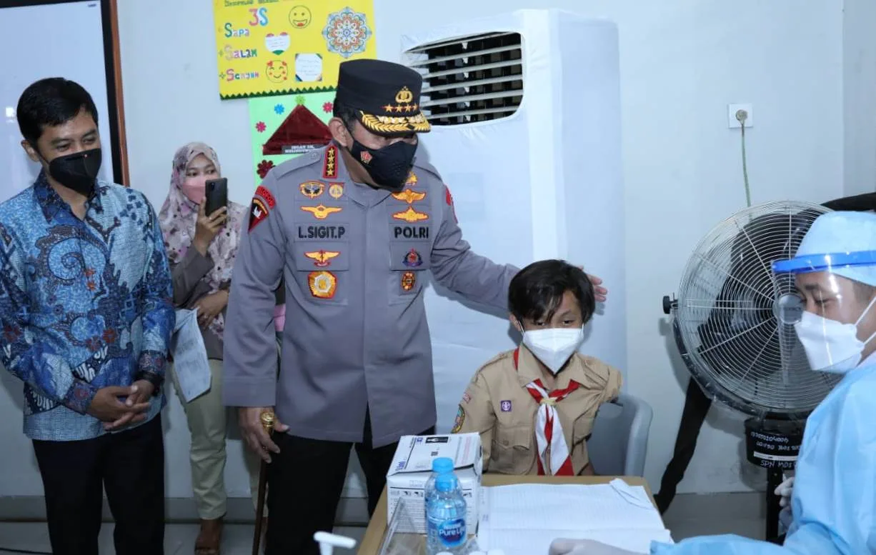 Kapolri Launching Vaksinasi Merdeka Anak