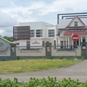 Kejari MBD Didesak Periksa Kades Patti