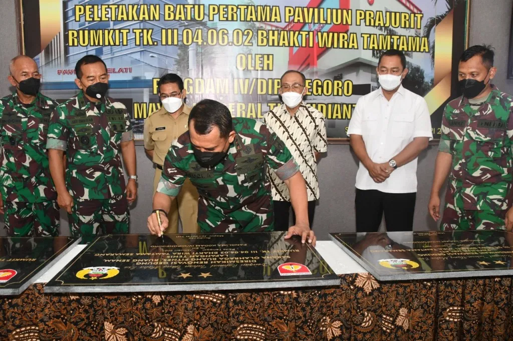 Pangdam IV/ Diponegoro Resmikan Rumah Sakit dan Bangun Faviliun Prajurit