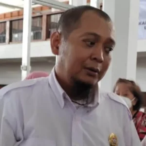 Pedagang Pasar Johar Semarang Ngadu ke Jokowi