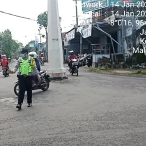 Polsek Wagir Laksanakan ‘Poros Sore’ Sebagai Wujud Pelayanan Masyarakat