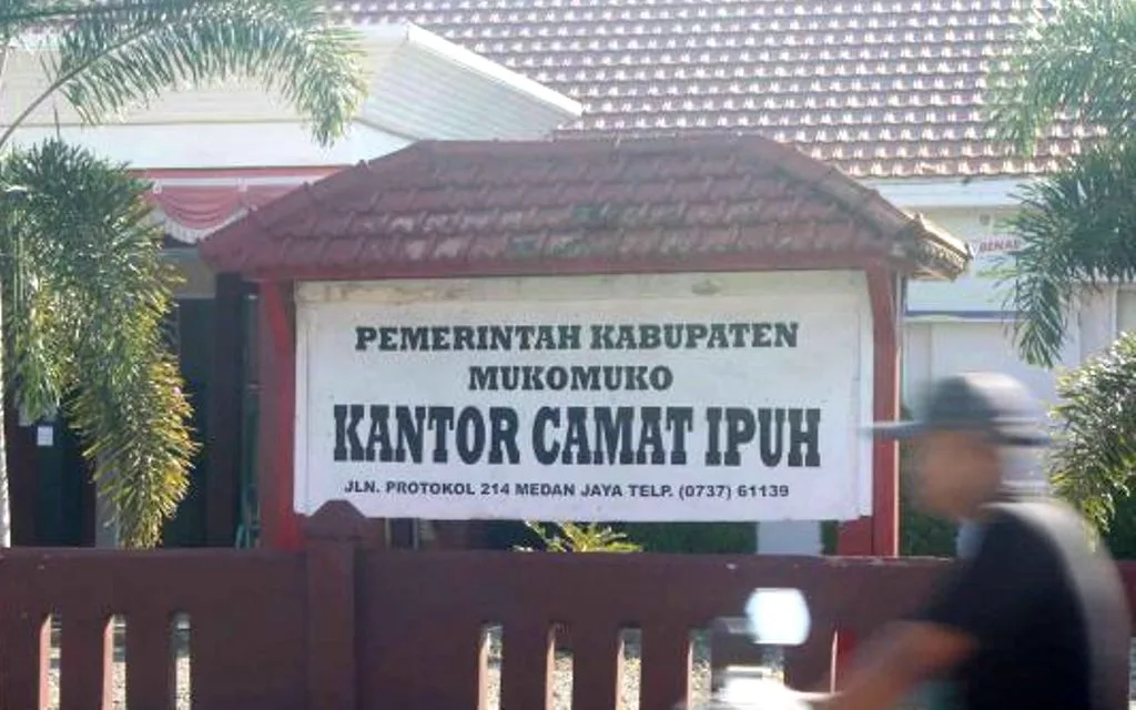 Sikapi Pemberitaan Yang Beredar, Camat Ipuh Akan Lakukan Ini