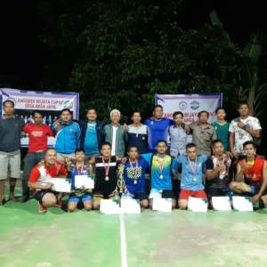 Turnamen Terbuka Badminton Karang Taruna Desa Arga Jaya Sukses Dilaksanakan