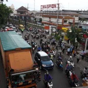 Atasi Macet, Pemkab Sidoarjo Lebarkan Pertigaan Bangah-Aloha