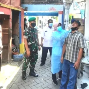 Babinsa Kodim Surabaya Utara Gencar Lakukan Tracing  