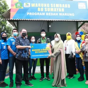 Bupati Muhdlor Geber Program Bedah 1.000 Warung
