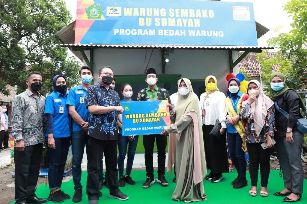 Bupati Muhdlor Geber Program Bedah 1.000 Warung