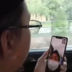Bupati Muhdlor Video Call dengan Rizal, Bocah Kelainan Usus