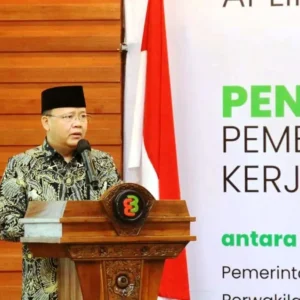 Gubernur Rohidin Minta Bank Bengkulu Buat Gebrakan Baru Gubernur Rohidin Minta Bank Bengkulu Buat Gebrakan Baru