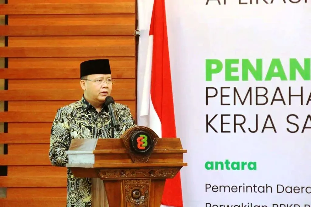 Gubernur Rohidin Minta Bank Bengkulu Buat Gebrakan Baru