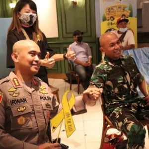 Gundul Bareng, Cara Kapolrestabes Semarang dan Dandim 0733/BS Dukung Anak Idap Kanker