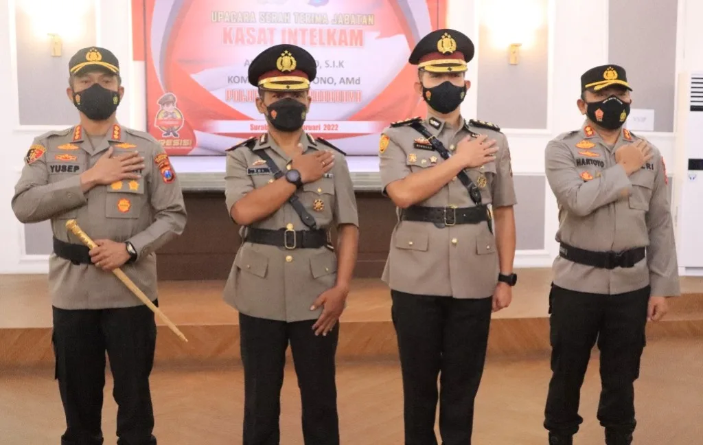 Kapolrestabes Surabaya Pimpin Sertijab Kasat Intelkam