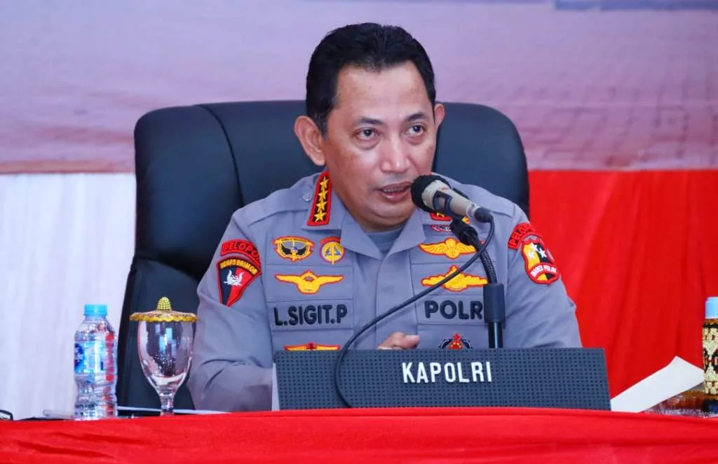 Kapolri Instruksikan Gerak Cepat Bantu Warga Korban Gempa Pasaman