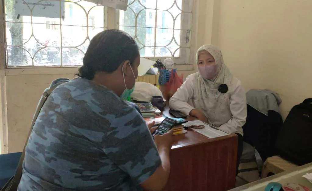 Kehilangan Anak Gadis, Ibu ini Lapor Polisi