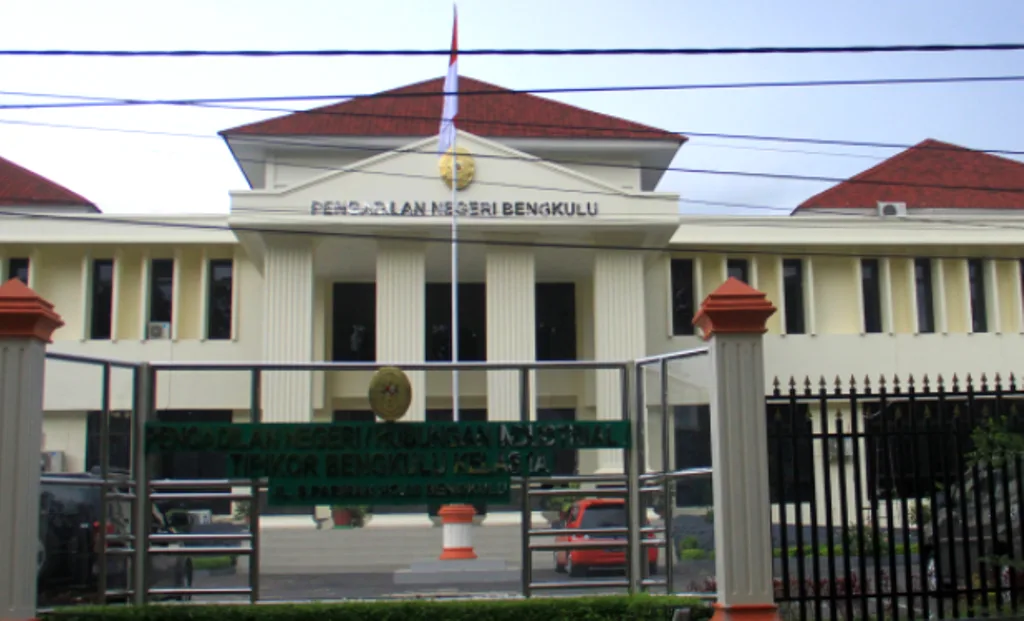Melawan PT Agri Andalas, 5 Warga Desa Jenggalu Ajukan Eksepsi