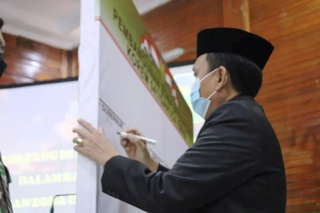 Mewakili Gubernur Rohidin, Sekda Hamka Hadiri Pencanangan Pembangunan Zona Integritas 2022