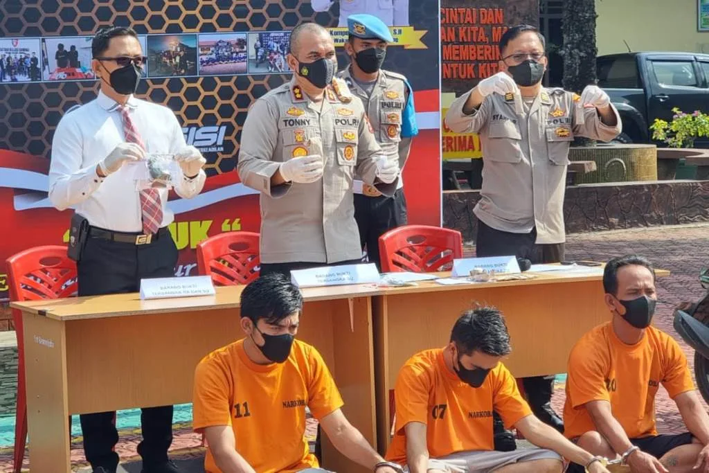 Miliki 9 Paket Ganja, Seorang Petani Diringkus Polisi