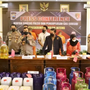 Polda Jateng Ringkus Pemalsu Minyak Goreng