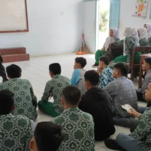 Polsek Lubuk Pinang Sosialisasi Knalpot Brong dan ITE
