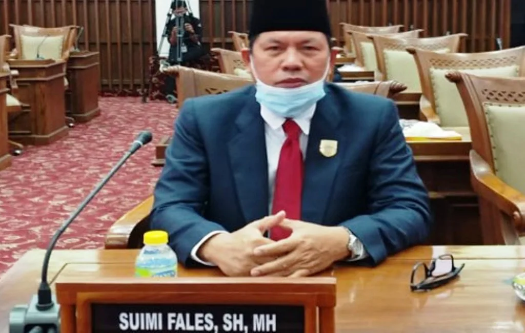 Soal Penghapusan Honorer Suimi Fales Tidak Sependapat
