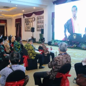 Wabup Malang Hadiri Penyerahan SK Hutsos dan SK TORA