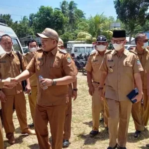 Bupati Seluma dan Wabup Tinjau Pelaksanaan Vaksinasi Serentak