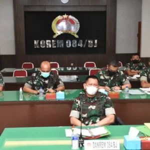 Danrem 084/BJ Ikuti VidCom Rakor PPKM dengan Menko Marves