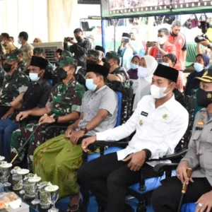 Danrem 084/BJ mendampingi Kunjungan Kerja Pangdam V/Brw di Sampang Danrem 084/BJ mendampingi Kunjungan Kerja Pangdam V/Brw di Sampang