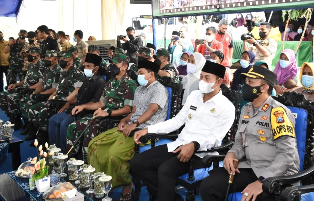 Danrem 084/BJ mendampingi Kunjungan Kerja Pangdam V/Brw di Sampang