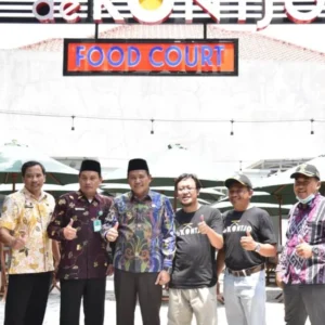 Dukung UMKM, Wabup Sidoarjo Resmikan Food Court De’Kontjo