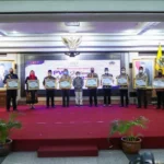 Ganjar Pranowo Raih Penghargaan PWI Jateng Award 2022