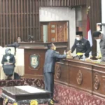 Gubernur Rohidin Hadiri Rapat Paripurna DPRD Provinsi Bengkulu Terkait Raperda  