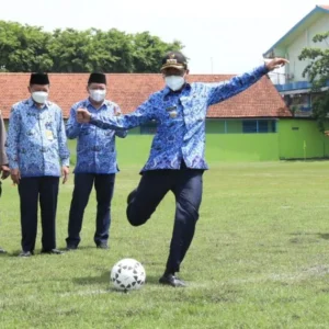 Gus Muhdlor Dinobatkan Sebagai Tokoh Penggerak Olahraga Jatim
