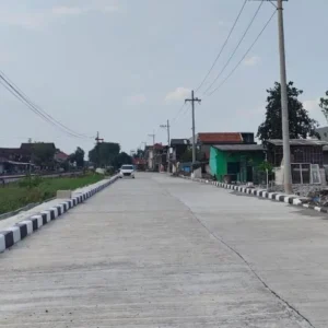 Gus Muhdlor Kebut Proyek  Frontage Road Aloha-Gedangan Tembus Depan PT Maspion II