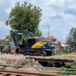 Gus Muhdlor Targetkan April Mulai Normalisasi Saluran Kawasan Banjir  