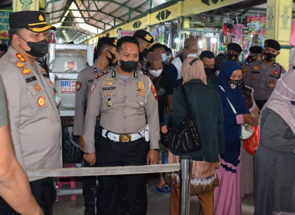 Kapolres Demak Pantau Makam Sunan Kalijaga