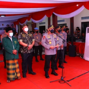 Kapolri Minta Forkopimda dan FKUB Siapkan Strategi Vaksinasi di Bulan Ramadan