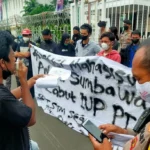 Mahasiswa Pulau Sumbawa Geruduk Kementerian ESDM Jakarta
