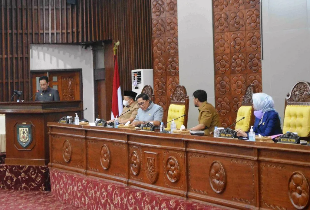 Paripurna Jawaban Gubernur Mengenai Raperda Tentang BMA