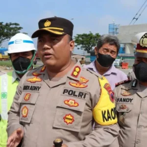 Satlantas Polres Demak Lakukan Rekayasa Lalulintas Satlantas Polres Demak Lakukan Rekayasa Lalulintas