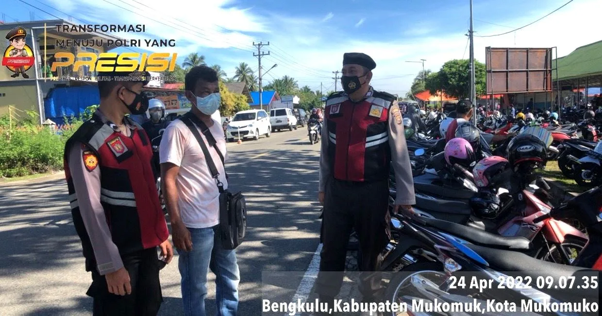 Antisipasi Copet dan Curanmor, Sabhara Polres Mukomuko Berpatroli