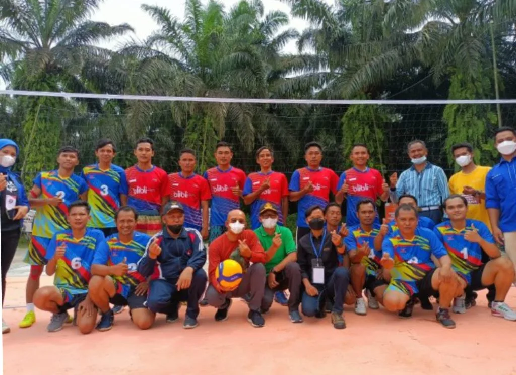 Bupati BS Ingatkan Prokes Saat Buka Turnamen Volly