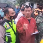 Dua Rumah Warga Desa Karangsari Kebakaran, Bhabinkamtibmas Cek TKP