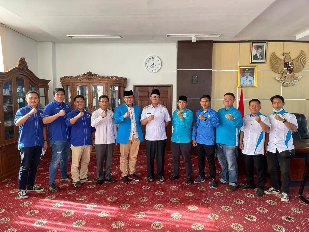 Dukung KNPI Versi Haris Pertama, Bupati Kaur Berikan Fasilitas