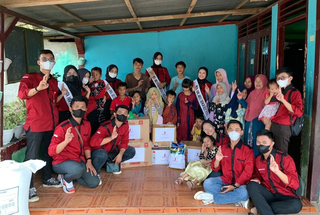 Ikatan Duta HIV/AIDS Provinsi Bengkulu Berbagi Berkah Ramadhan