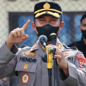Kapolres Banjarnegara Imbau Tetap Prokes Saat Kegiatan Ramadan Kapolres Banjarnegara Imbau Tetap Prokes Saat Kegiatan Ramadan